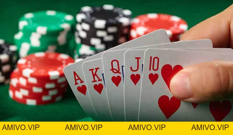 Game bài Poker là gì? Cách đánh Poker thắng lớn tại nhà cái